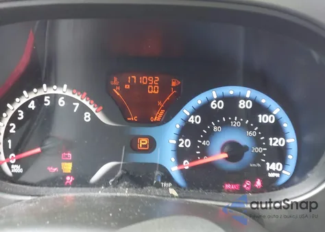 2010 Nissan Cube 1.8S z USA, uszkodzony, nr VIN JN8AZ2KR1AT155792